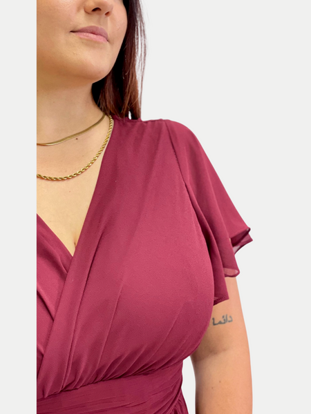 Abito midi curvy in chiffon con manica